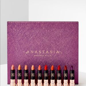 Brand new in a Box ANASTASIA BEVERLY HILLS 10 pc Mini Matte Lipstick Set